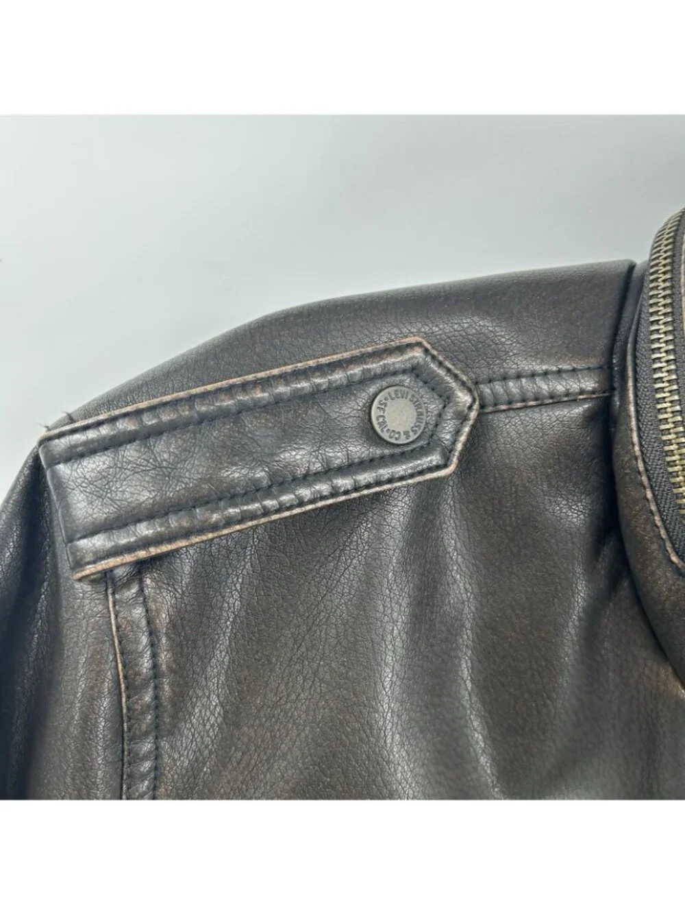 VTG Levi’s Aviator Flight Jacket Mens Size M Brown Faux Leather Sherpa Bomber -